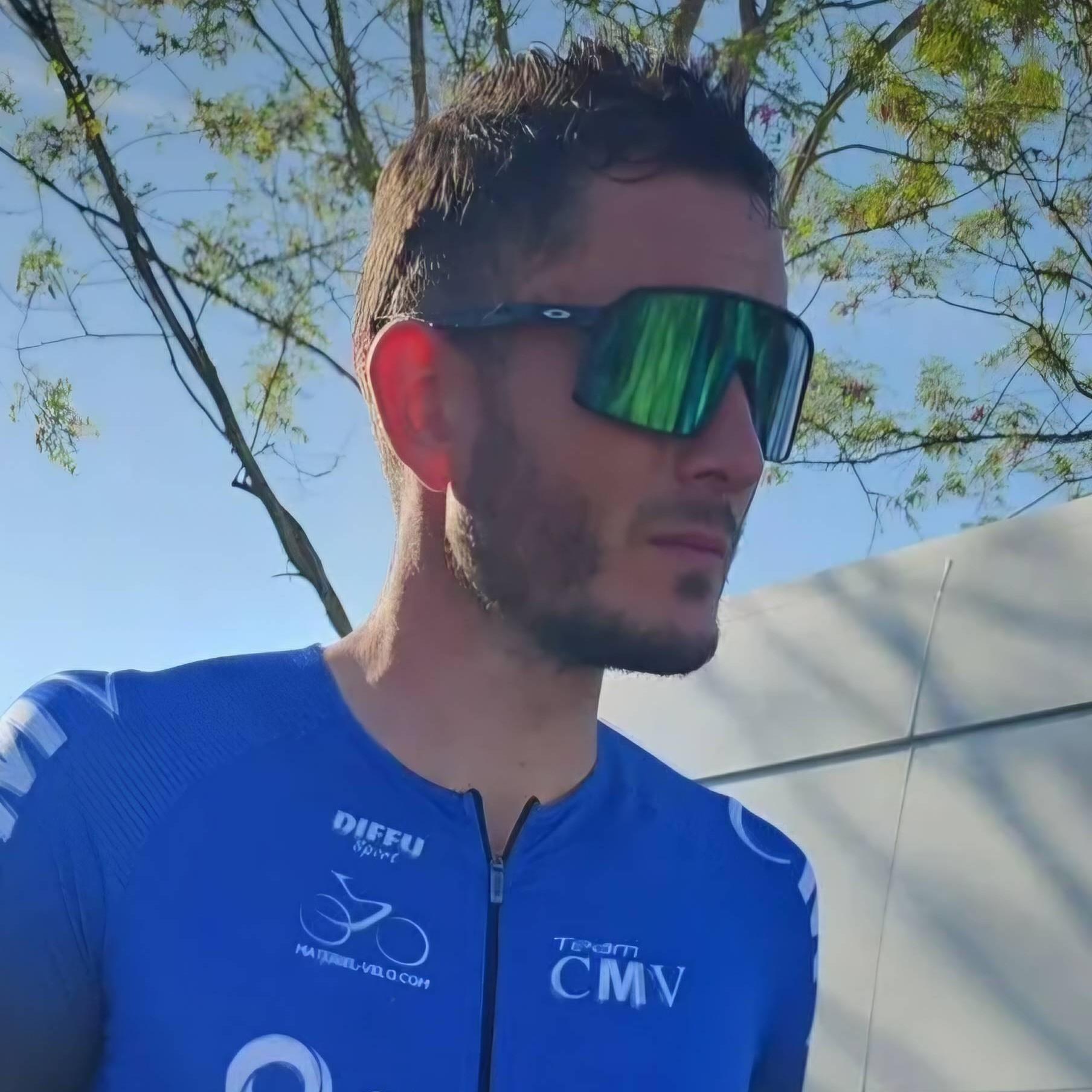 Loic TINET CMV ⚫️🔵 (BIKES) 