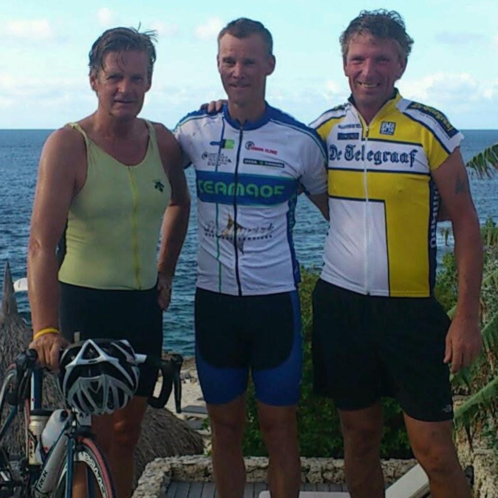 👊🏽  Zoom Stevie 🏁