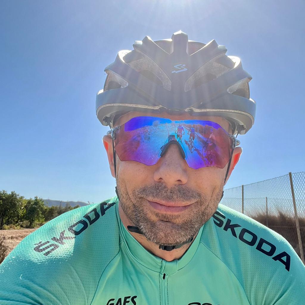 Fernando🚴‍♂️🚵‍♂️ M.L.