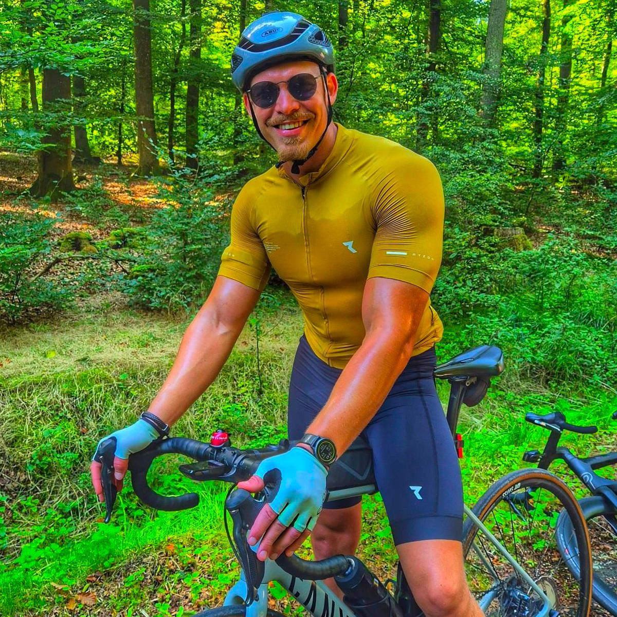 Max Tefke 《💣🤫》