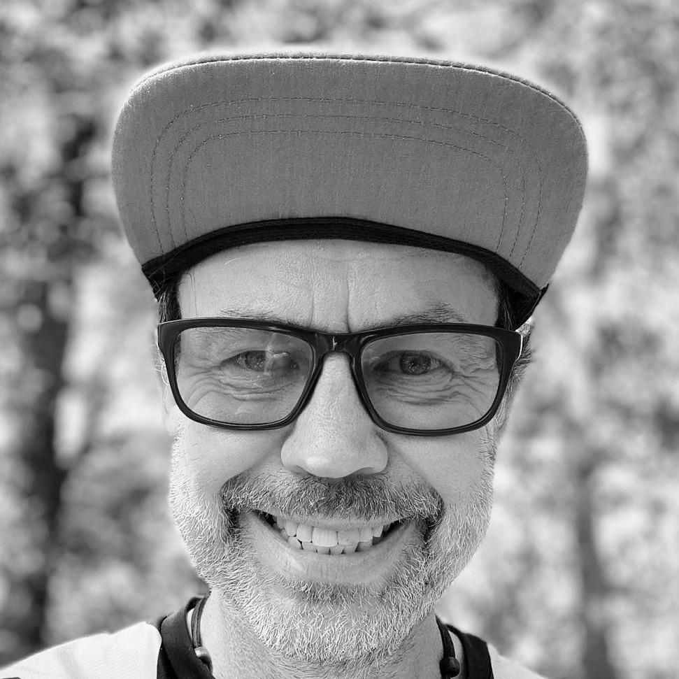 Duncan  Riley 