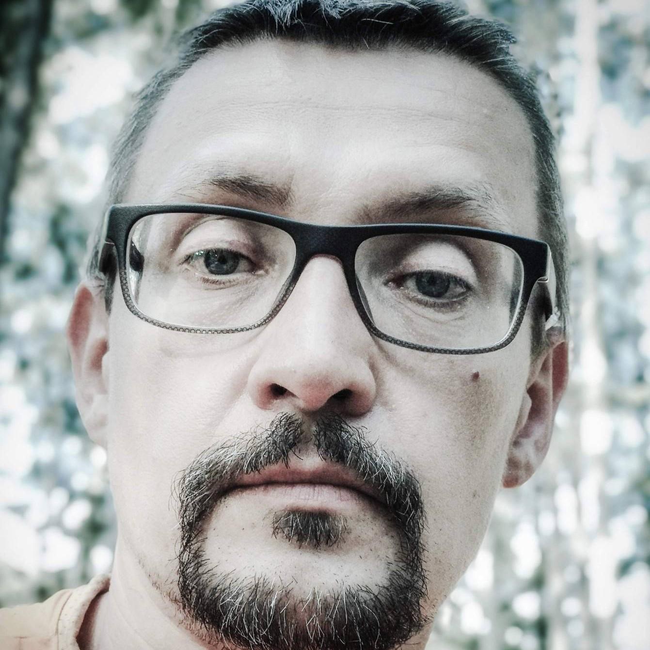 Kuba Sztanderski [mTNT]