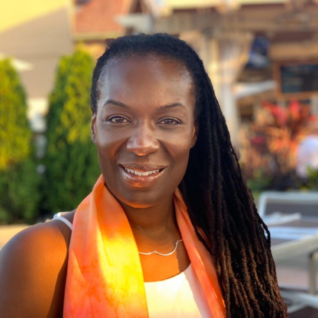 Valerie Purdie-Greenaway (MTCNJ)