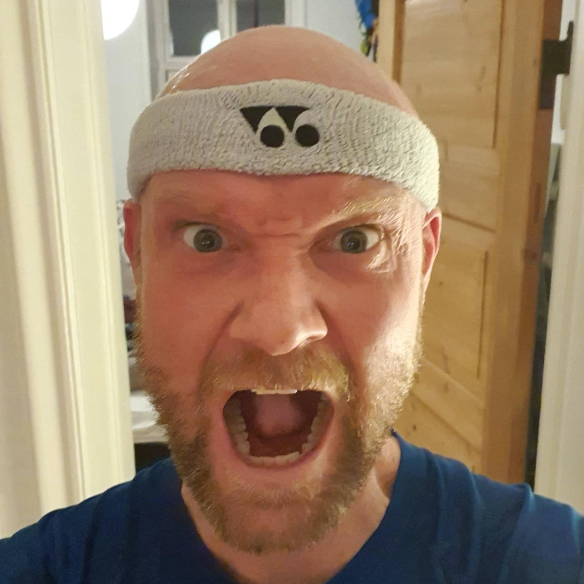 Mikkel "ZwiftMik" Larsen