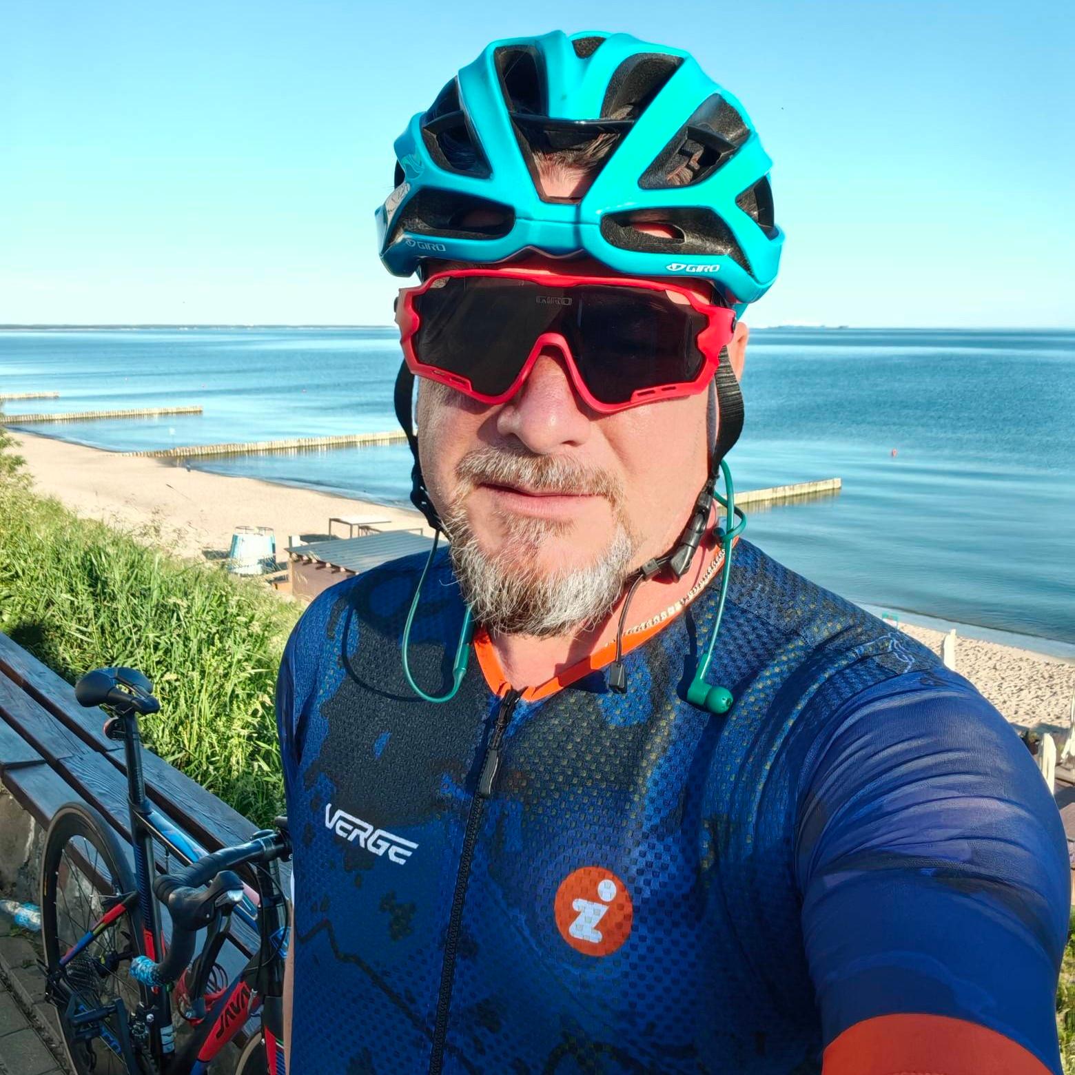 Dmitrii  Stanioglov[MTBTR]
