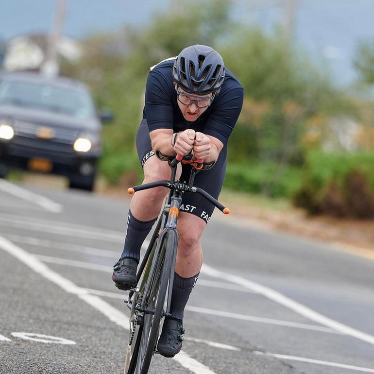 Simon Ellison [Linea]