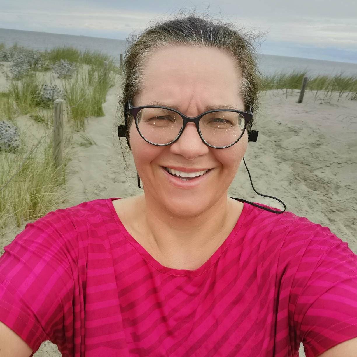 Peggy Müller DD (KfK, SRG)