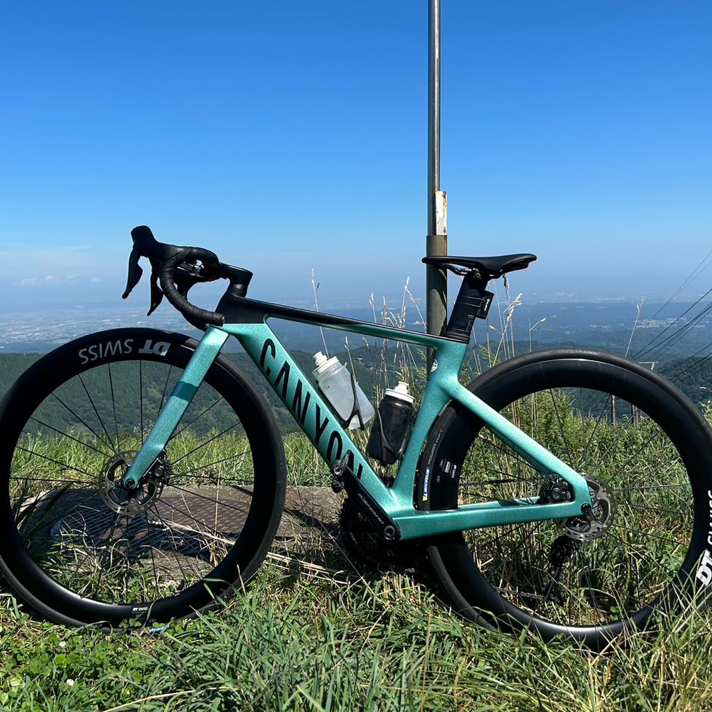 ヨウスケ ヨシホリ