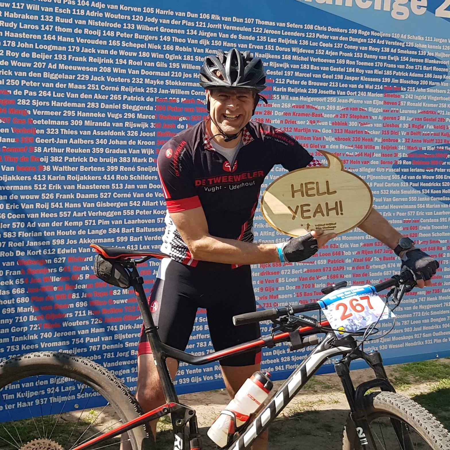 Cor van der Linden (Race3R)