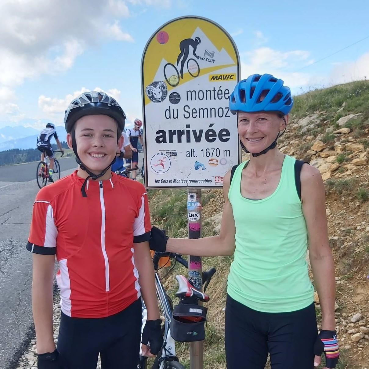 Elaine Hardy [V-Sprint]