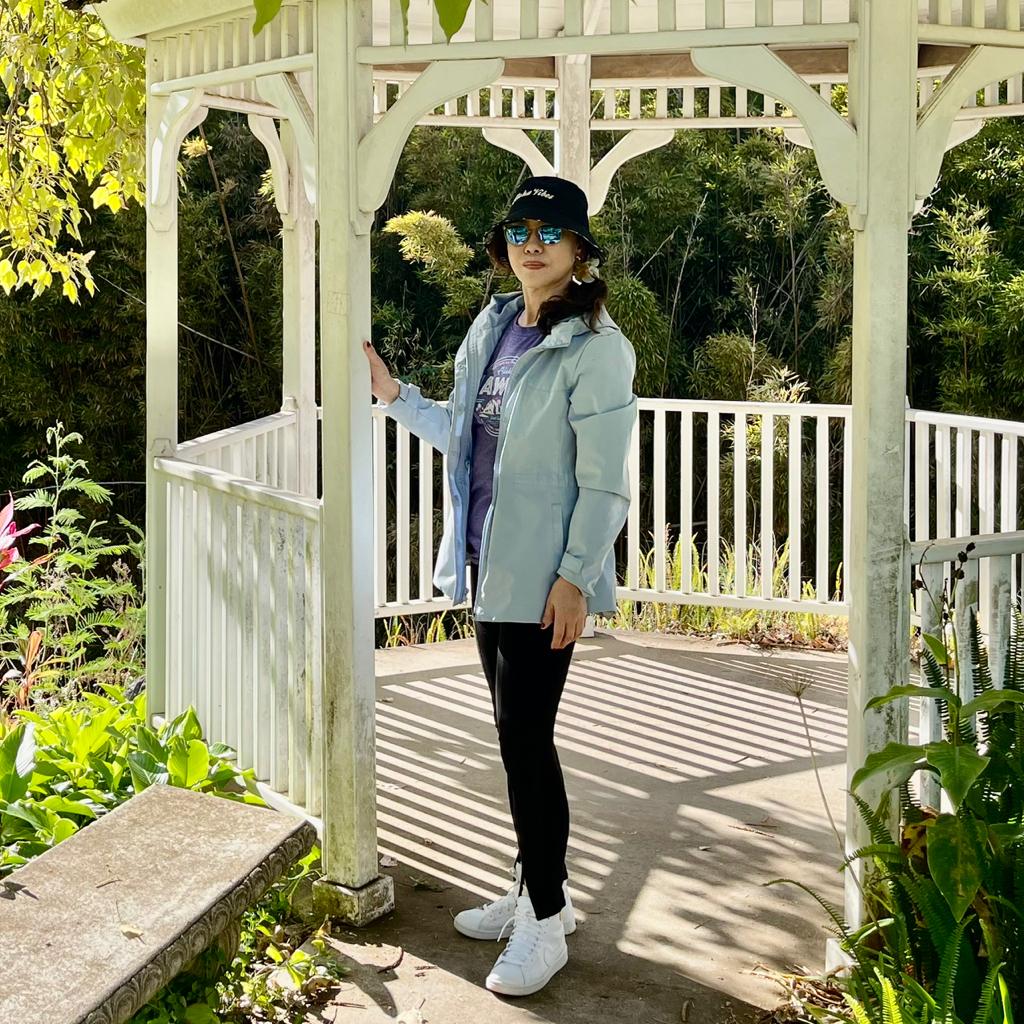 Lacie Mitts  🎶VV🧧